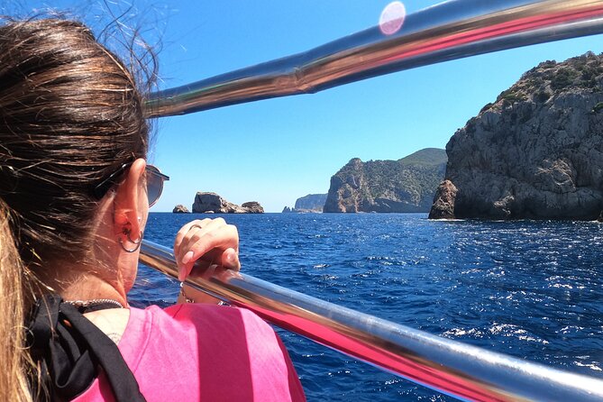 3-Hour Northwest Coast Excursion: Aquarium and Islas Margaritas - Punta Galera and its unusual rock formations
