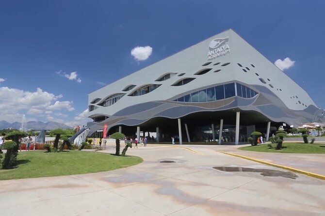 4-Hour Guided Antalya Aquarium Tour - How the guided part works