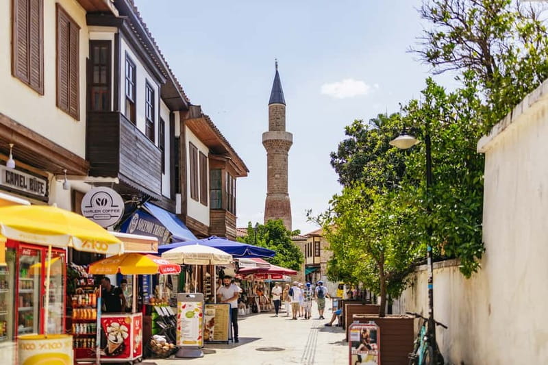 Antalya: Old Town with Aquarium or Cable Car & Waterfalls - The boat trip may be part of your selected version