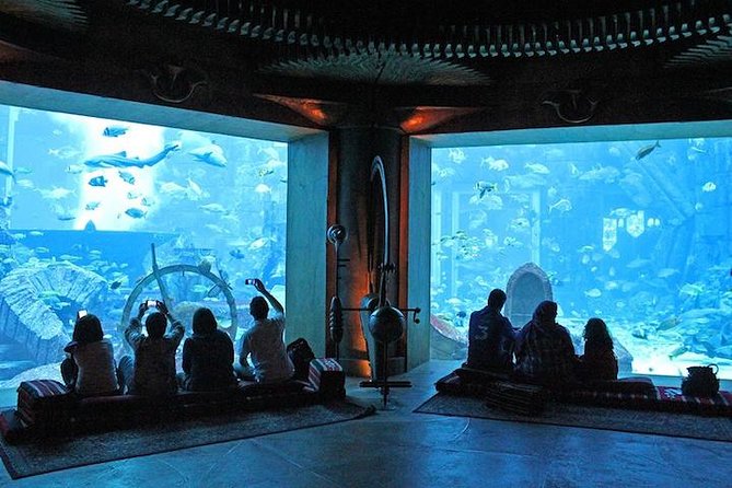 Atlantis Lost-Chamber Aquarium Dubai - How it compares with a full-day Atlantis plan