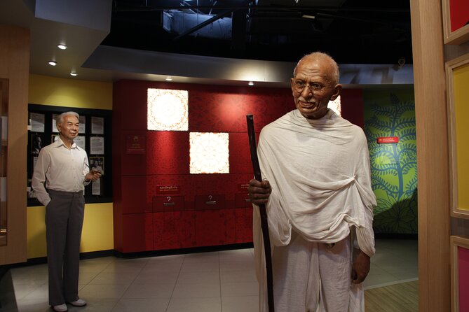 Bangkok Sea Life + Madame Tussauds Entrance Tickets - Should you book these two attractions?