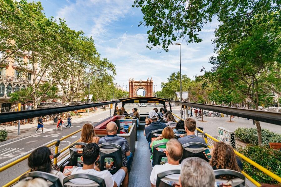 Barcelona: Hop-On Hop-Off Bus & Aquarium Tour - How to use the 24-hour or 48-hour ticket