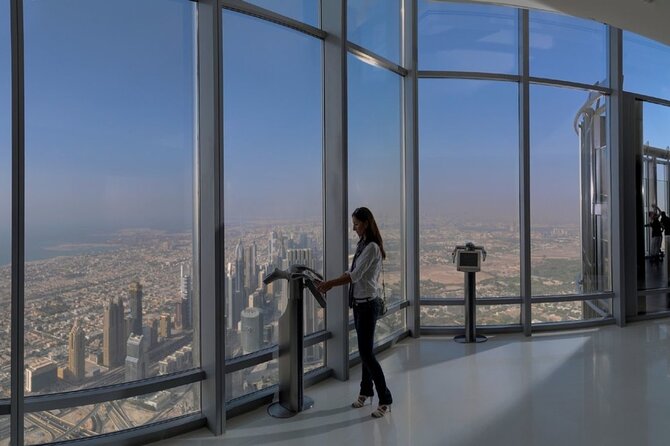 Burj Khalifa At The Top & Underwater Zoo Aquarium with Transfer - Two Dubai icons in one half-day outing