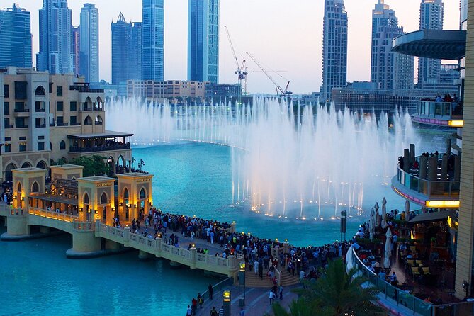 Burj Khalifa At The Top & Underwater Zoo Aquarium with Transfer - What the $178.58 price really covers