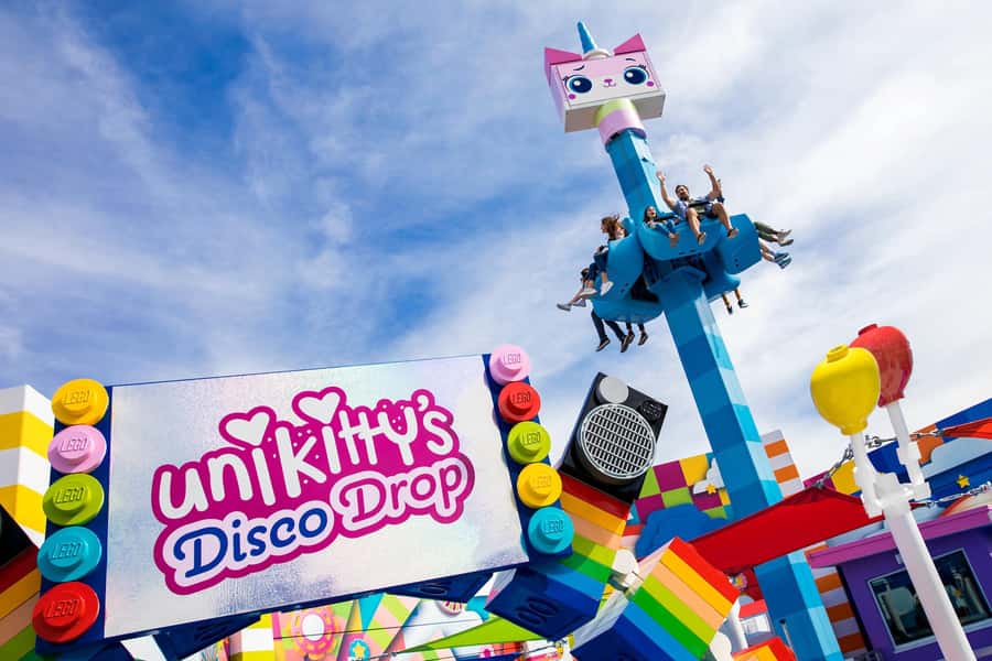 California: LEGOLAND Theme Park and SEA LIFE 2-Day Access - Shows, characters, and 4D movies