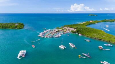 CARTAGENA: 4 islands by sport boat +oceanarium tickets
