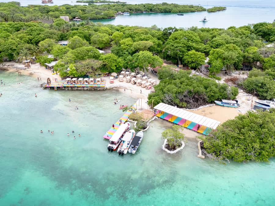 CARTAGENA: 4 islands by sport boat +oceanarium tickets - The Oceanarium: useful, but watch the clock