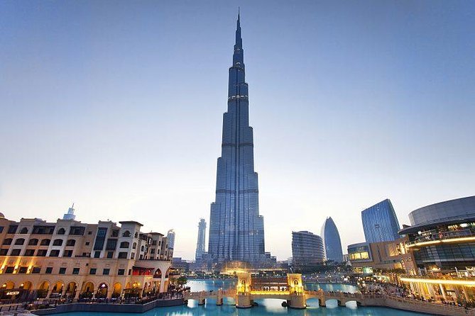 Dubai Aquarium & Level 124 Burj Khalifa Combo - The optional hotel pickup