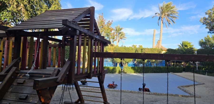 Entry Ticket: Grand Aquarium Hurgada - A small marine park with more than an aquarium