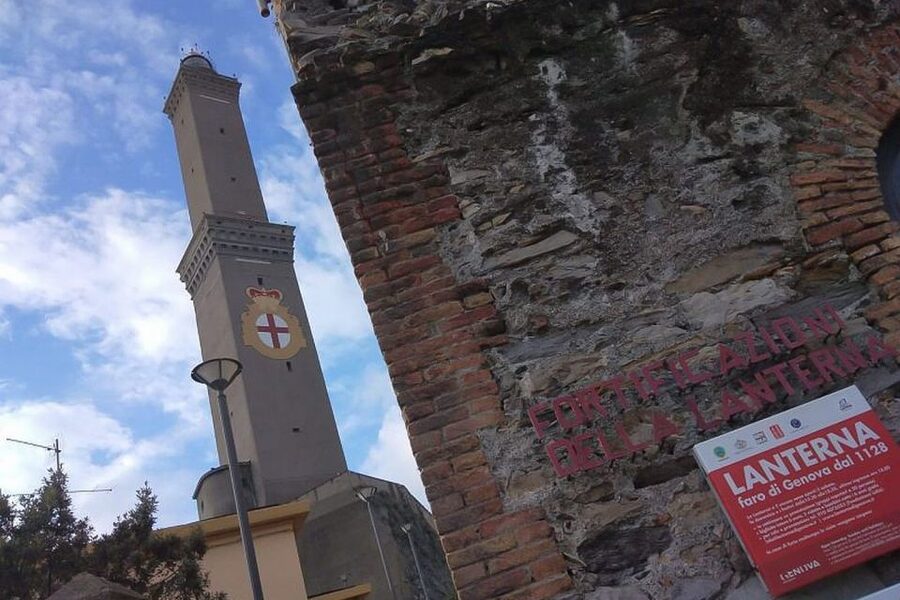 Genoa: World-Famous Aquarium and Lighthouse Combo Ticket - Key points to know before you book