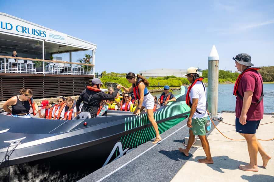 Gold Coast: Jet Boat Ride & Sea World Entry Ticket - How to plan a smoother day