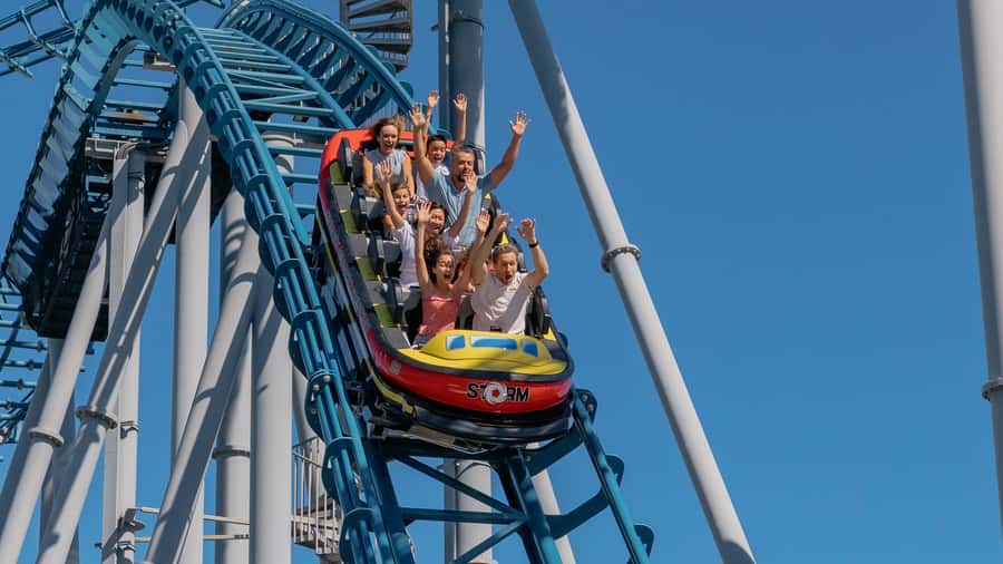 Gold Coast: Movie World, Sea World & Wet'n'Wild 7-Day Pass - How the seven-day pass really works