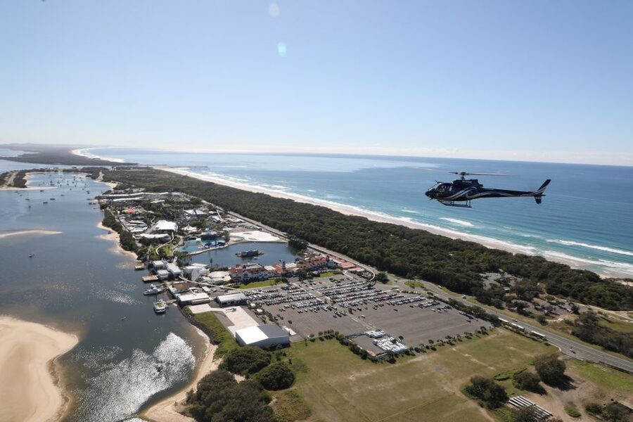 Gold Coast: Sea World and Broadwater Scenic Helicopter Tour - Following the beaches to Porpoise Point