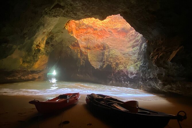 Kayak Tours with Amazing Caves, sea life and Marine Biologist . - What makes the caves worth seeing from the water