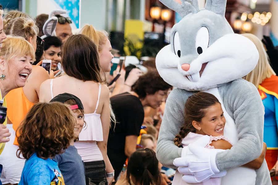 Movie World, Sea World, Wet’n’Wild & More - 5 Day Pass - Getting around and planning your days