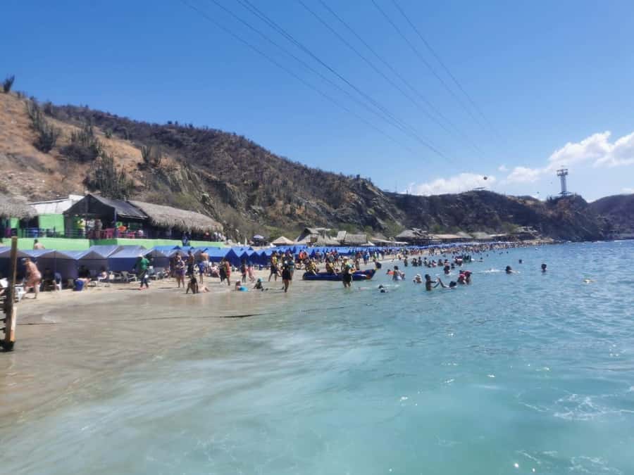 SANTAMARTA: TOUR Combo boat taxi, aquarium, lunch, and white sand beach - The first 20-minute boat ride
