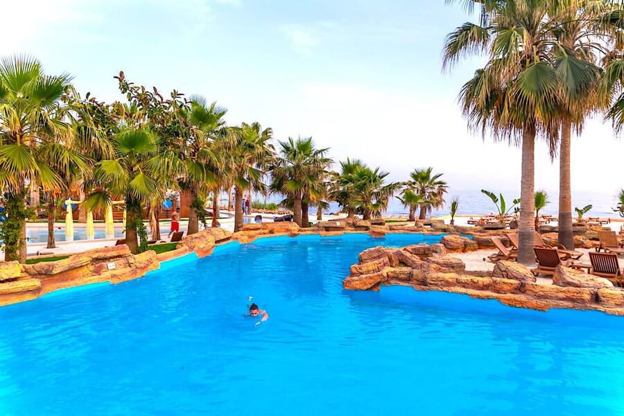 Seapark: Swimming in Pool Aquarium with Authentic Creatures - Swimming inside Sealanya’s tropical aquarium